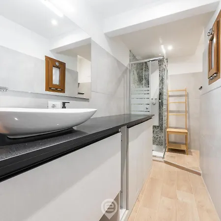 Modern Gem In Castello